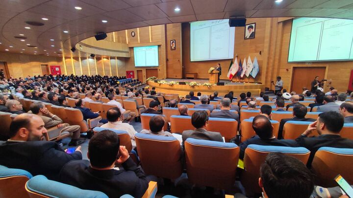 نخستین همایش «اسناد ملی در سایه‌سار خورشید رضوی»