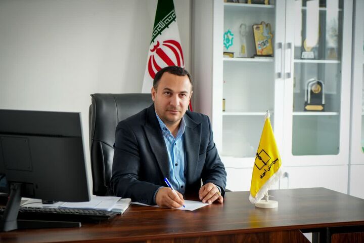 شادی‌پیمایی ۴۰۰ دانش آموز دختر در ارومیه