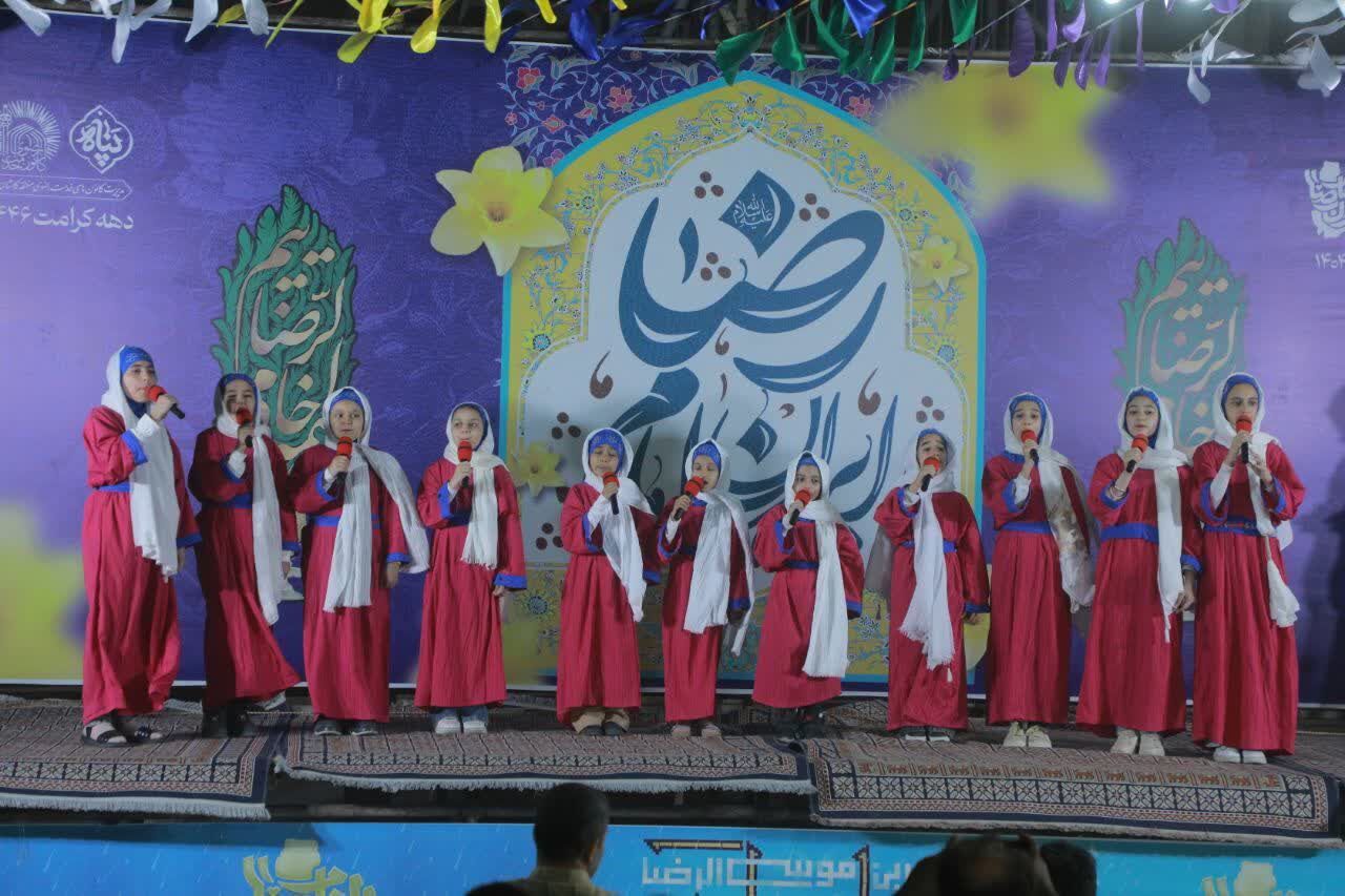 شادیانه «ایرانِ امام رضا»؛ شمیم رضوی در کاشان پیچید