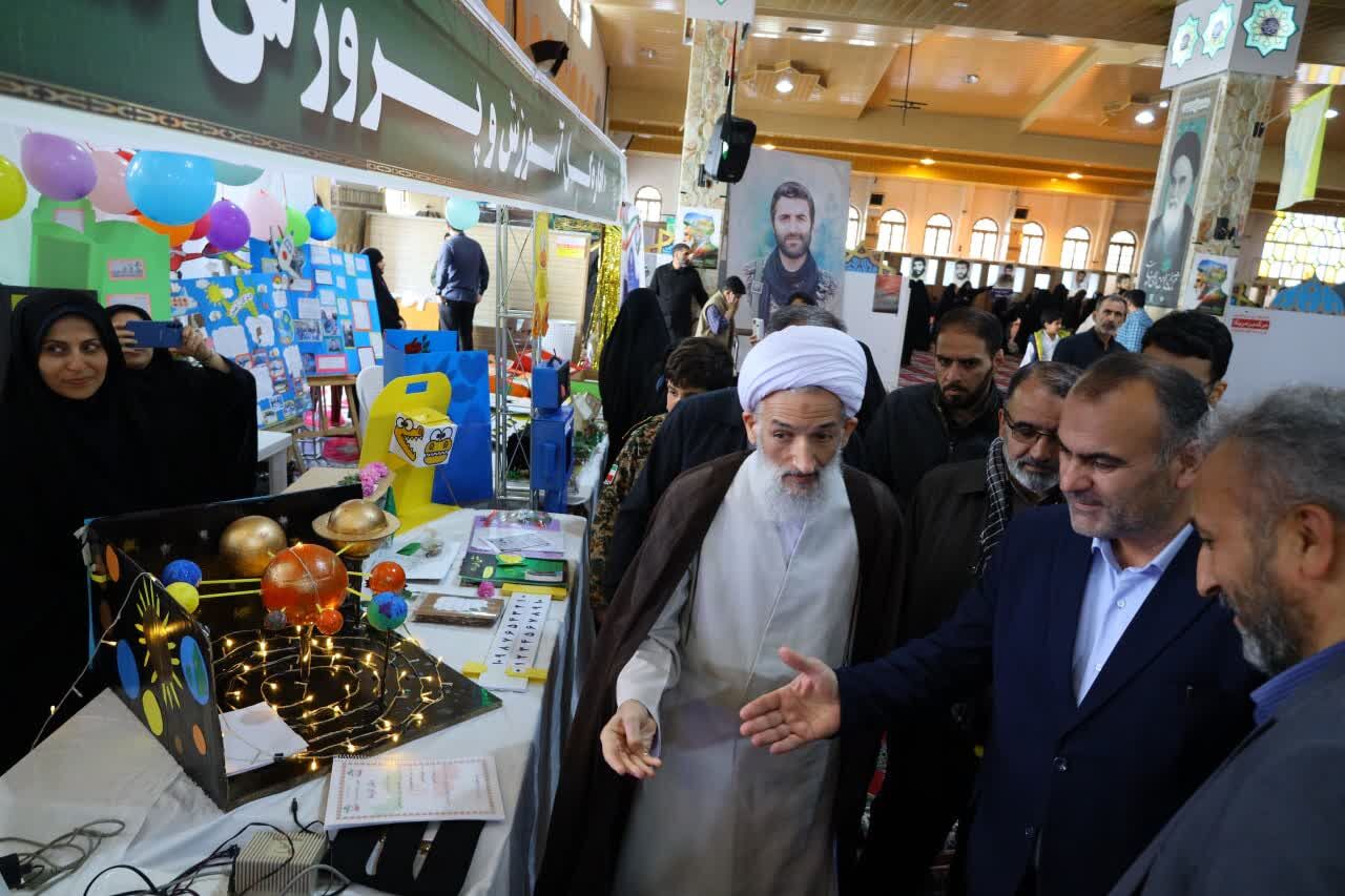 آثار شهید مطهری هنوز هم در رفع تنگناهای اجتماعی فرهنگی موثرند