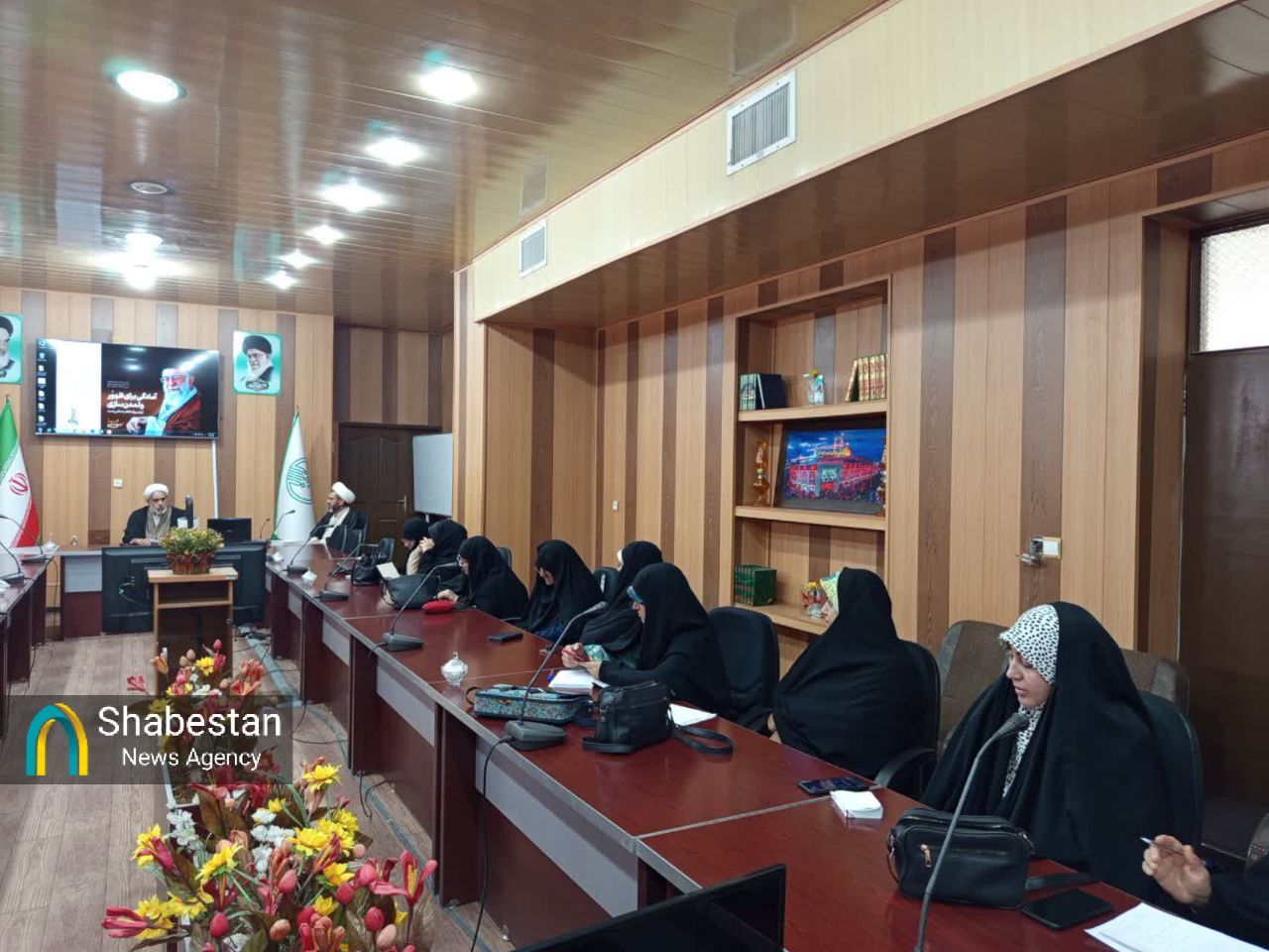 بانوان و رسالت مهدوی| صیانت از جلسات خانگی در برابر تحریفات مهدویت