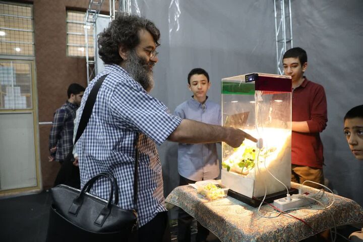 رقابت ۷۰ گروه دانش‌آموزی در رشته‌های علمی رباتیک، هوافضا و بازی‌سازی