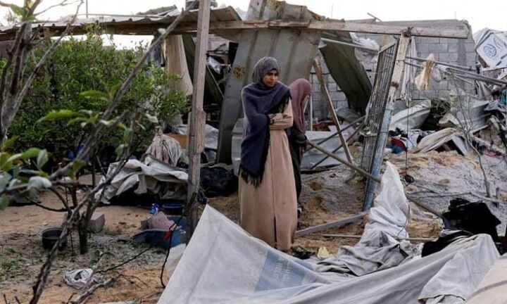 شهادت۱۴ فلسطینی، از جمله یک نوزاد شیرخواره در بمباران صهیونیست‌ها در غزه