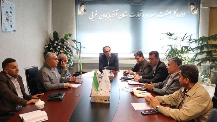 تخصیص ۴۵۰ میلیون دلار برای کولبری آذربایجان‌غربی