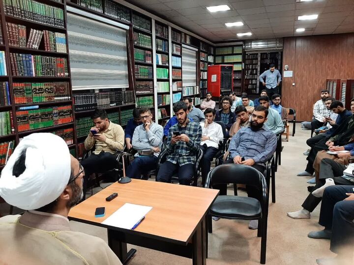 بررسی «روش‌شناسی شناخت در مسئله حجاب و شیوه ارائه راهکار»