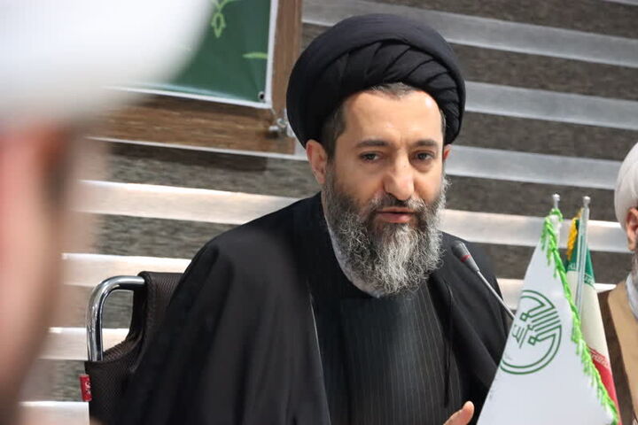 وظیفه اصلی شهرداری‌ها توجه به مسایل فرهنگی در قالب‌های دینی است