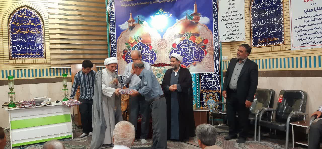 معلم؛ عامل اصلی پیوند بین مسجد و مدرسه