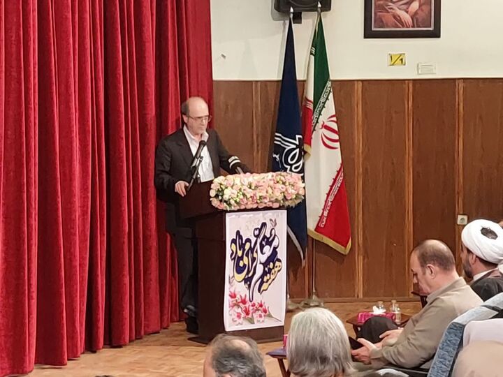 موسیقی، زبان مشترک ملل/ هنر هزاران بار موثرتر از خطابه است