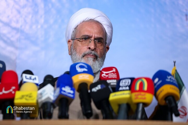 منشور رهبری درباره حوزه‌های علمیه رونمایی می‌شود