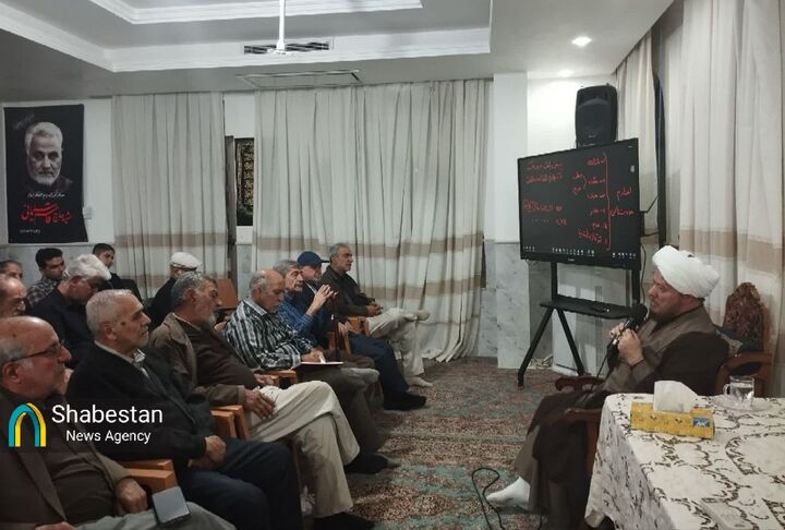 ربع قرن تلاش امام جماعتی که چراغ نهج‌البلاغه را در مساجد کرمان روشن کرد