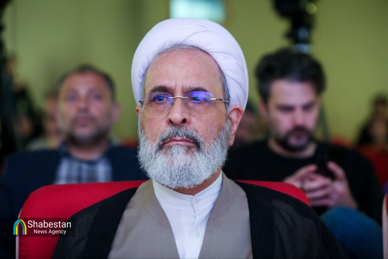 منشور رهبری درباره حوزههای علمیه رونمایی میشود