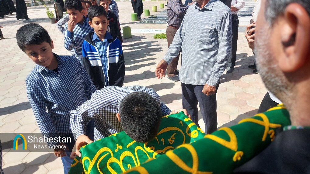 «کاروان خورشید»، بارانِ کرامت بر سرزمین تشنه نایین نشاند