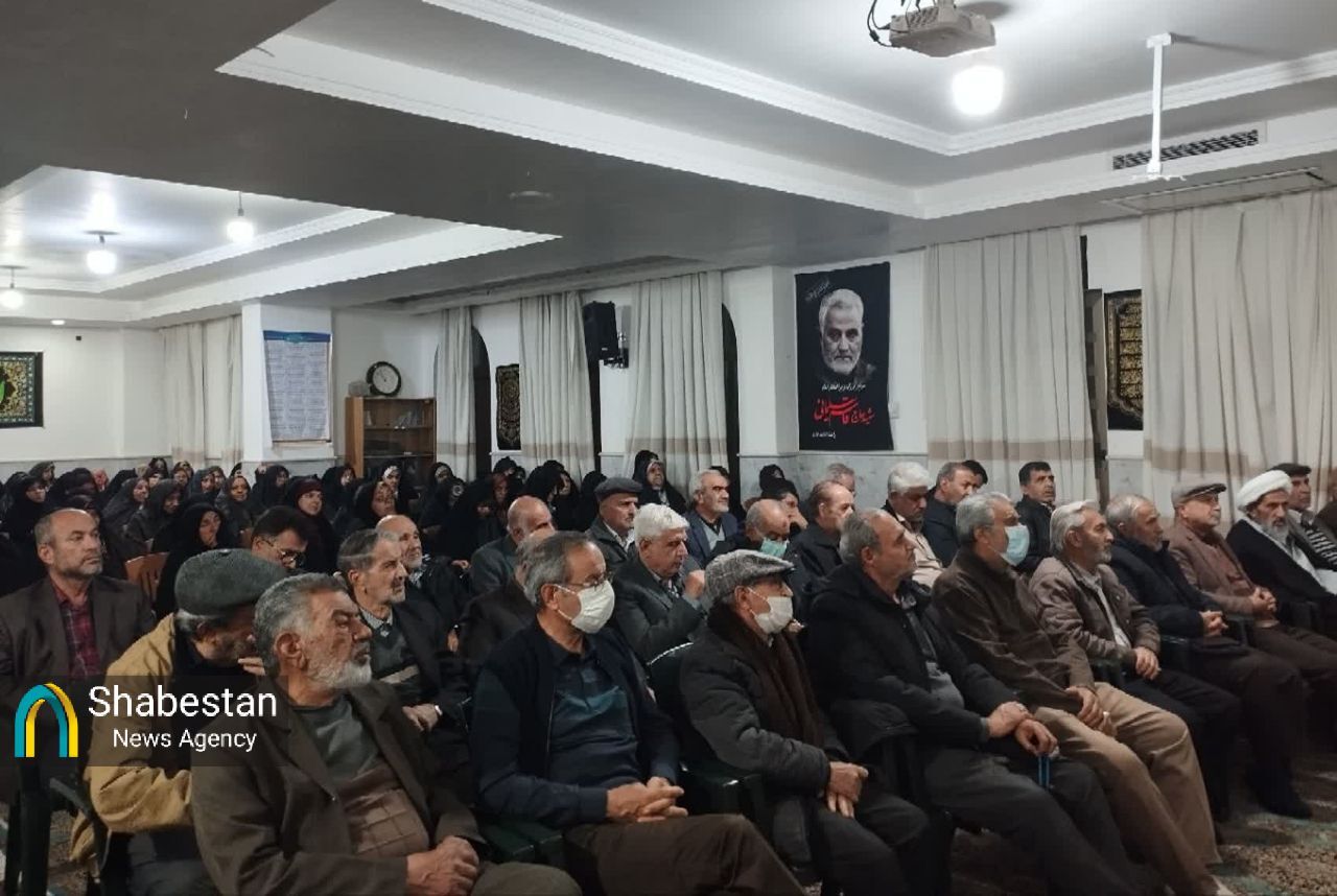 ربع قرن تلاش امام جماعتی که چراغ نهجالبلاغه را در مساجد کرمان روشن کرد