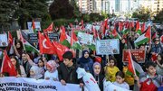 تظاهرات مردم ترکیه مقابل سفارت آمریکا در محکومیت نسل‌کشی مداوم اسرائیل در غزه
