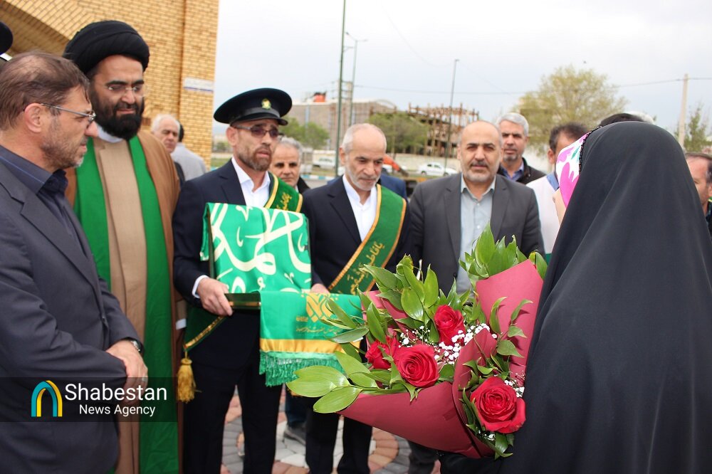 زیارت بانوی کرامت در سایه معرفت رضوی