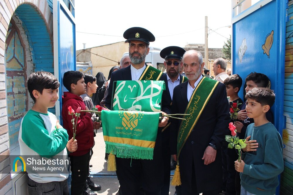 زیارت بانوی کرامت در سایه معرفت رضوی