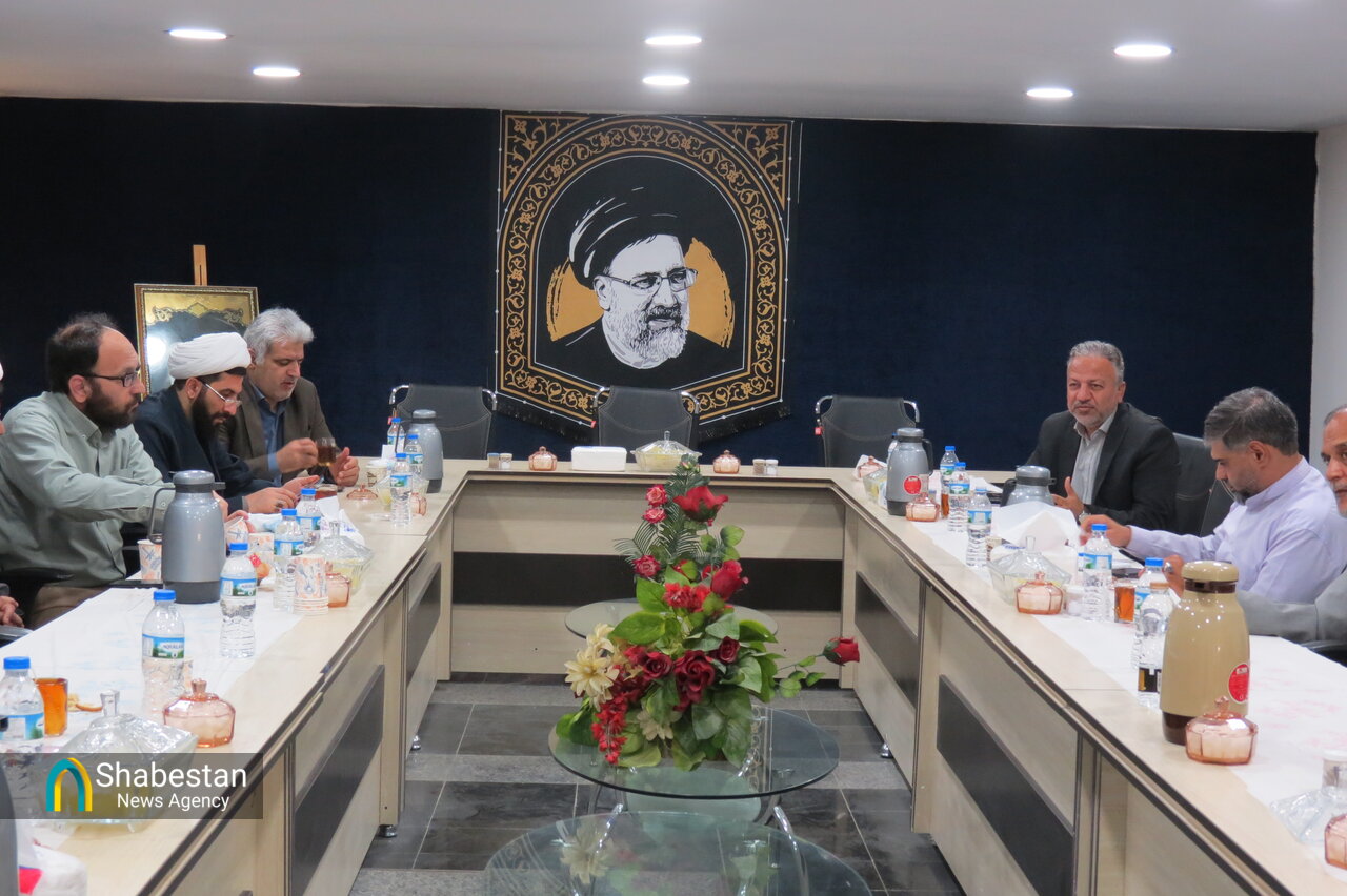 نشست ستاد مردمی بزرگداشت سالروز شهادت شهید آیت الله رئیسی در البرز