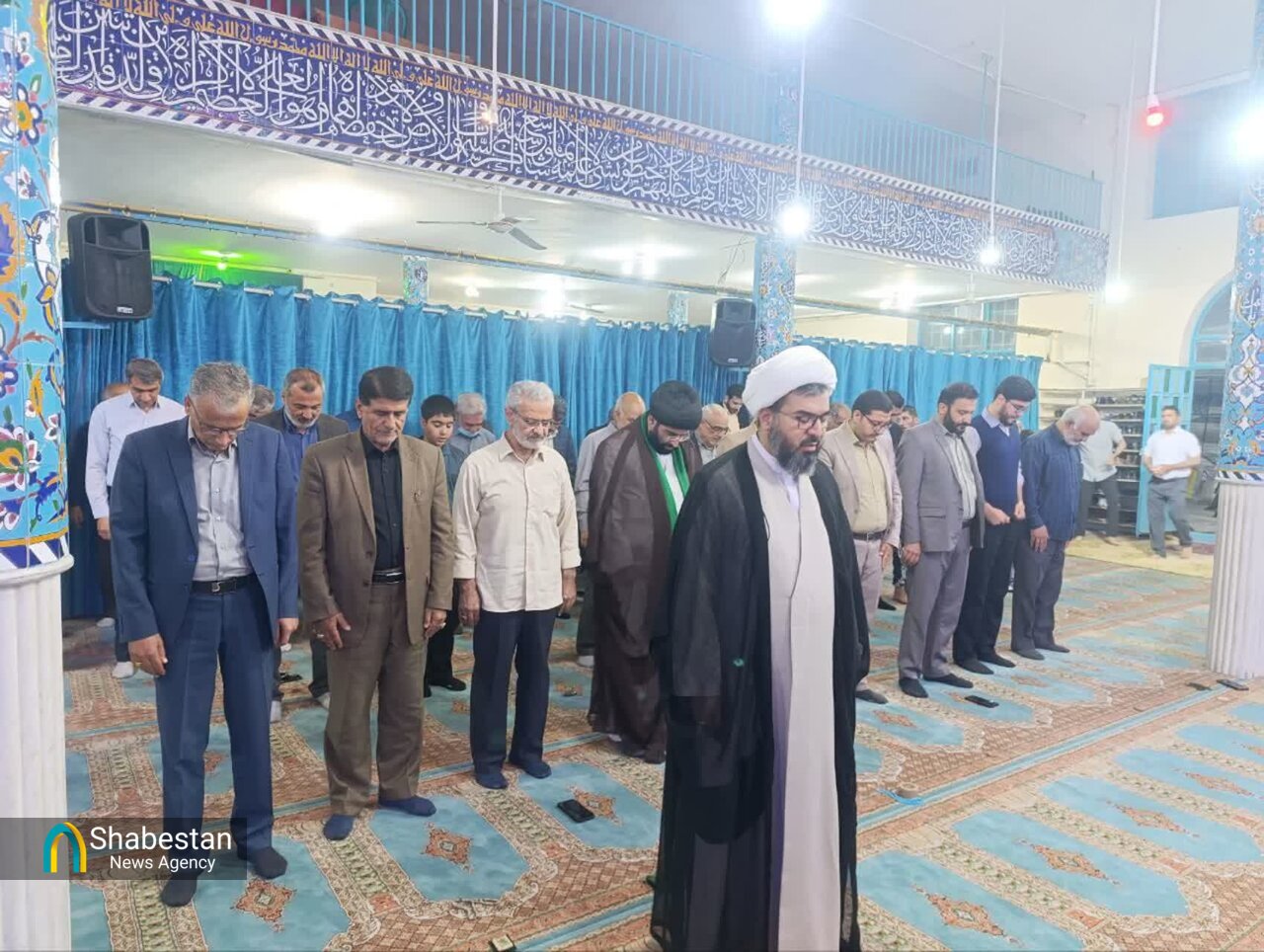 تجلیل از مقام‌ والای معلمان در مسجد سیدالشهدا الیگودرز