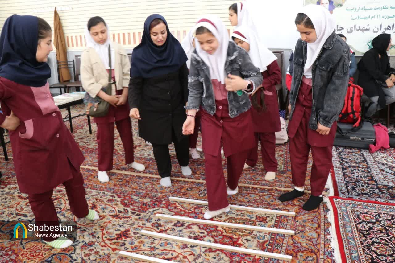 اردوی جهادی کاروان «دختران کرامت» در ارومیه