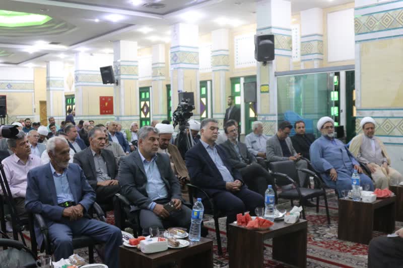 خوش اخلاقی و خوش رویی از راه های رسیدن به کرامت انسانی است