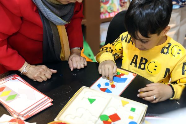 شور و شوق خواندن برای ایران؛ شروع پرقدرت سی و ششمین نمایشگاه بینالمللی کتاب