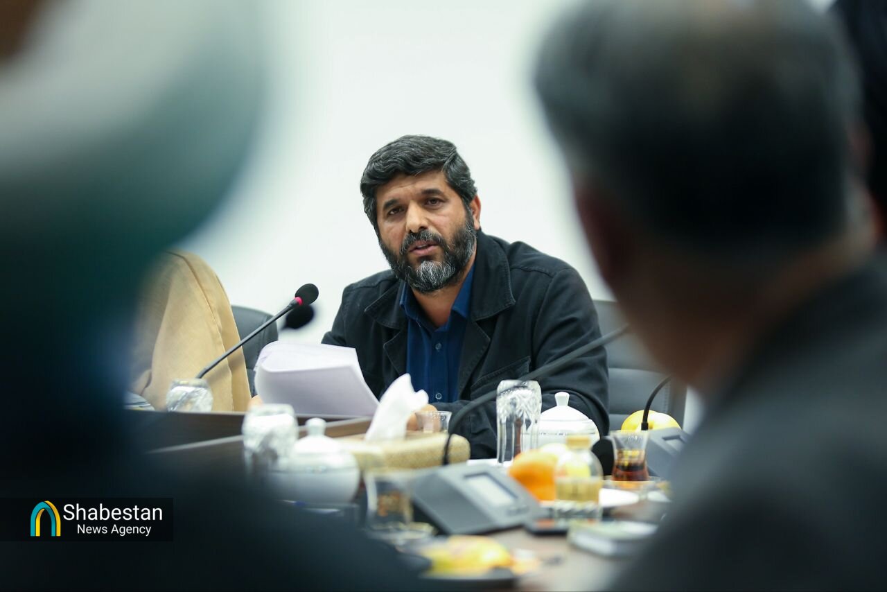 توفیقات ستاد بزرگداشت دهه کرامت در مردمی بودن برنامه‌ها و خدمت کریمانه/ مجمع پیشکسوتان دهه راه‌اندازی می‌شود
