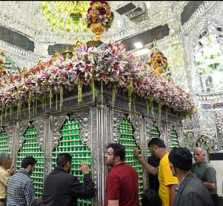 حرم‌مطهر حضرت عبدالعظیم حسنی گلباران شد