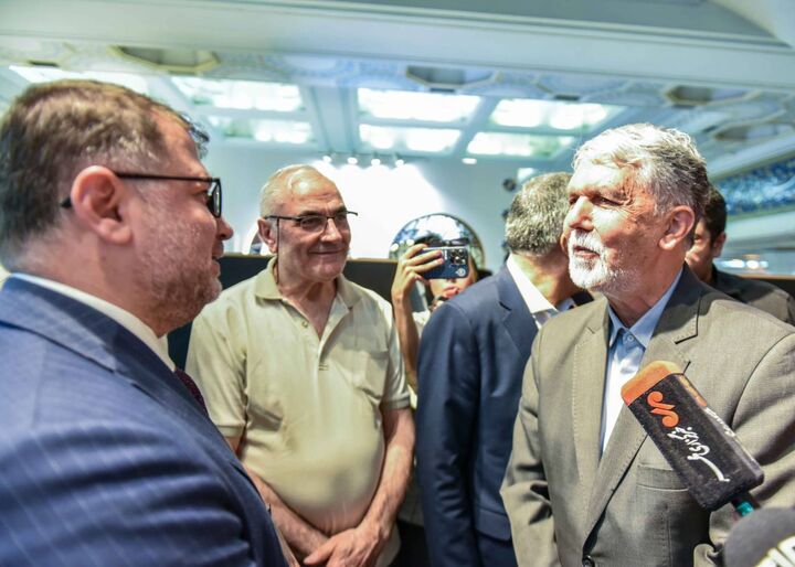 عوامل گرانی کتاب از نگاه وزیر فرهنگ/ حمایت از «کتاب» به اندازه «دارو» مهم است