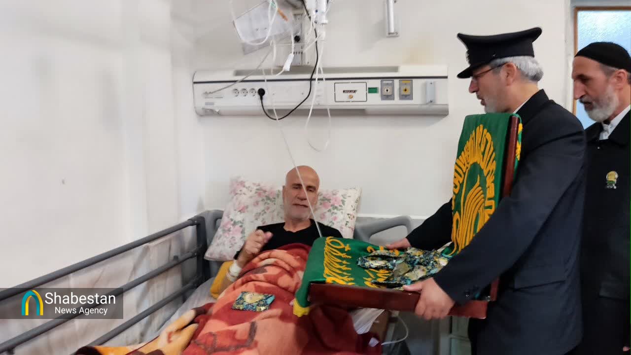 حضور کاروان خدام حرم رضوی در بیمارستان امام خمینی(ره) بروجرد