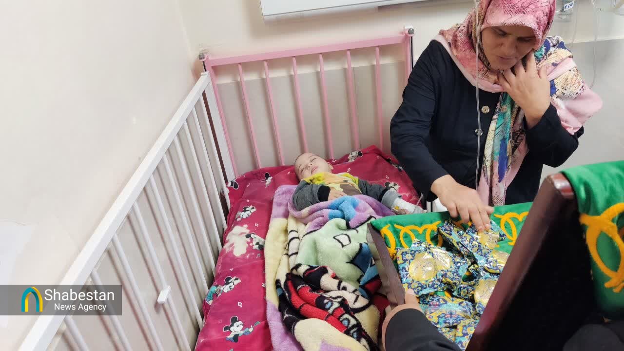 حضور کاروان خدام حرم رضوی در بیمارستان امام خمینی(ره) بروجرد