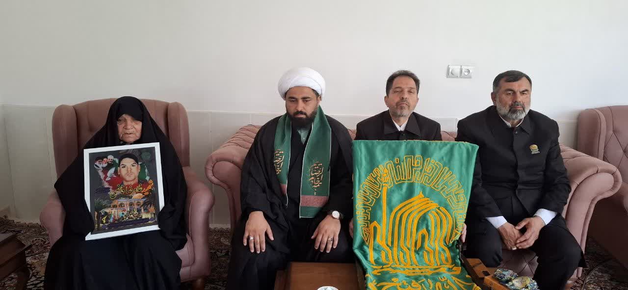 نجوای پنجره فولاد در دل کویر؛ عطر رضوی در طبس پیچید