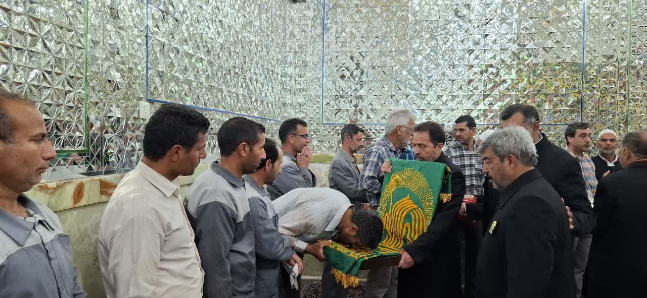 نجوای پنجره فولاد در دل کویر؛ عطر رضوی در طبس پیچید