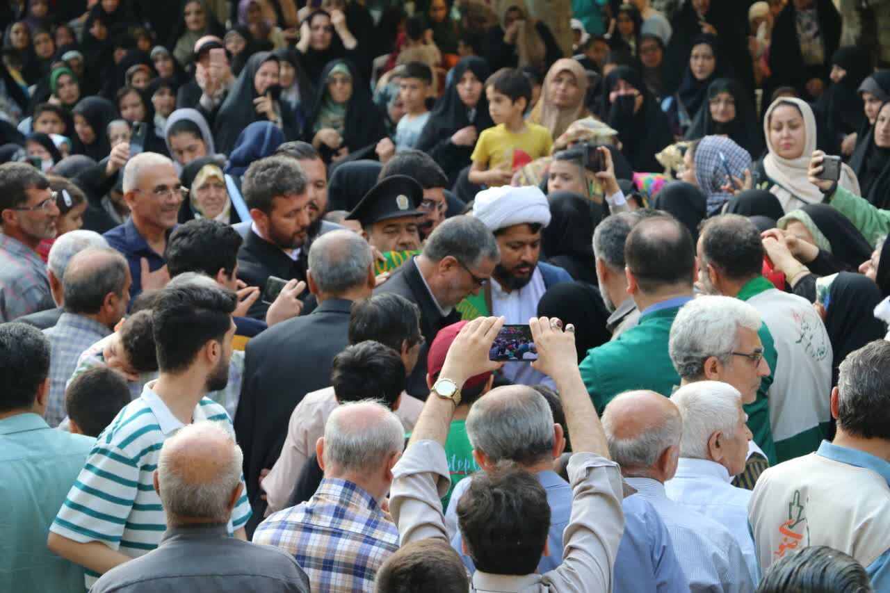 کاروانی که عشق میدهد و مردمی که عاشقتر میشوند