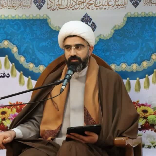 ولایت فقیه چشم تیزبین انقلاب در برابر تهدیدهای داخلی و خارجی است