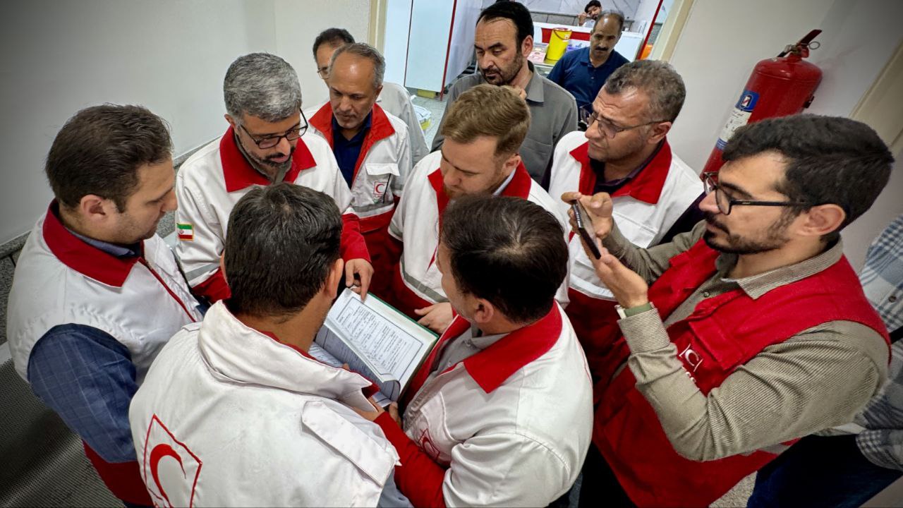 آزمایشگاه جمعیت هلال‌احمر سلماس افتتاح شد