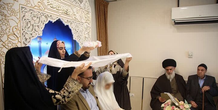 ازدواج ۳۲۵ زوج جوان در حرم حضرت فاطمه معصومه(س)