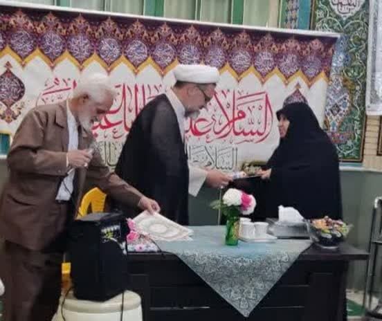 &nbsp;تقدیر از پیشکسوتان عرصه قرآن کریم در مسجد سلمان فارسی کرمانشاه