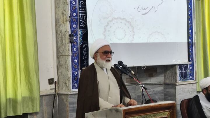 خطر سکولار شدن ذهنی طلاب/ دین بدون حکومت محقق نمی‌شود