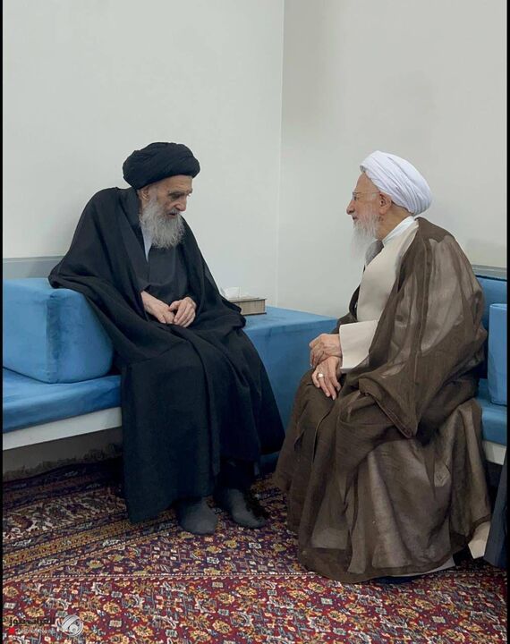دیدار آیت الله سیستانی با آیت الله جوادی آملی در نجف اشرف