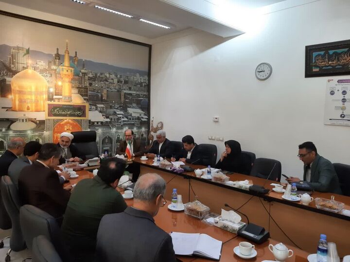 دیپلماسی با فردوسی