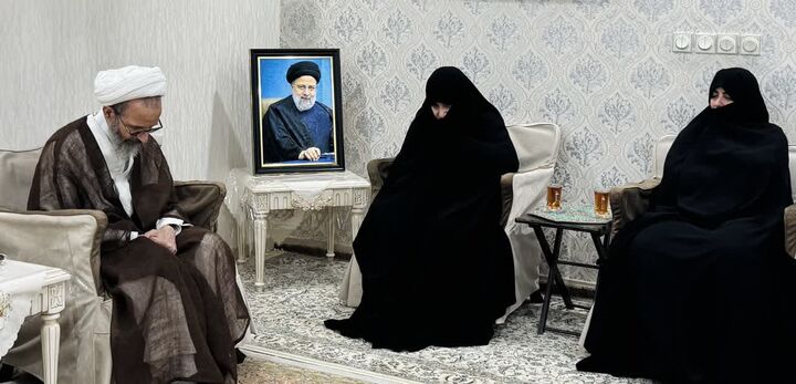 دیدار آیت‌الله رجبی با خانواده شهید آیت‌الله رئیسی
