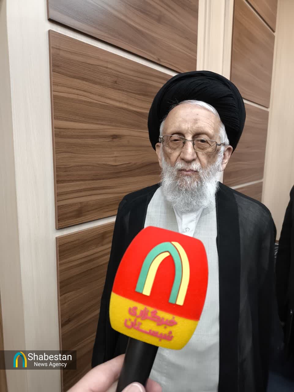 نهج‌البلاغه را از کودکی و با روش‌های جدید به بچه‌ها آموزش دهیم