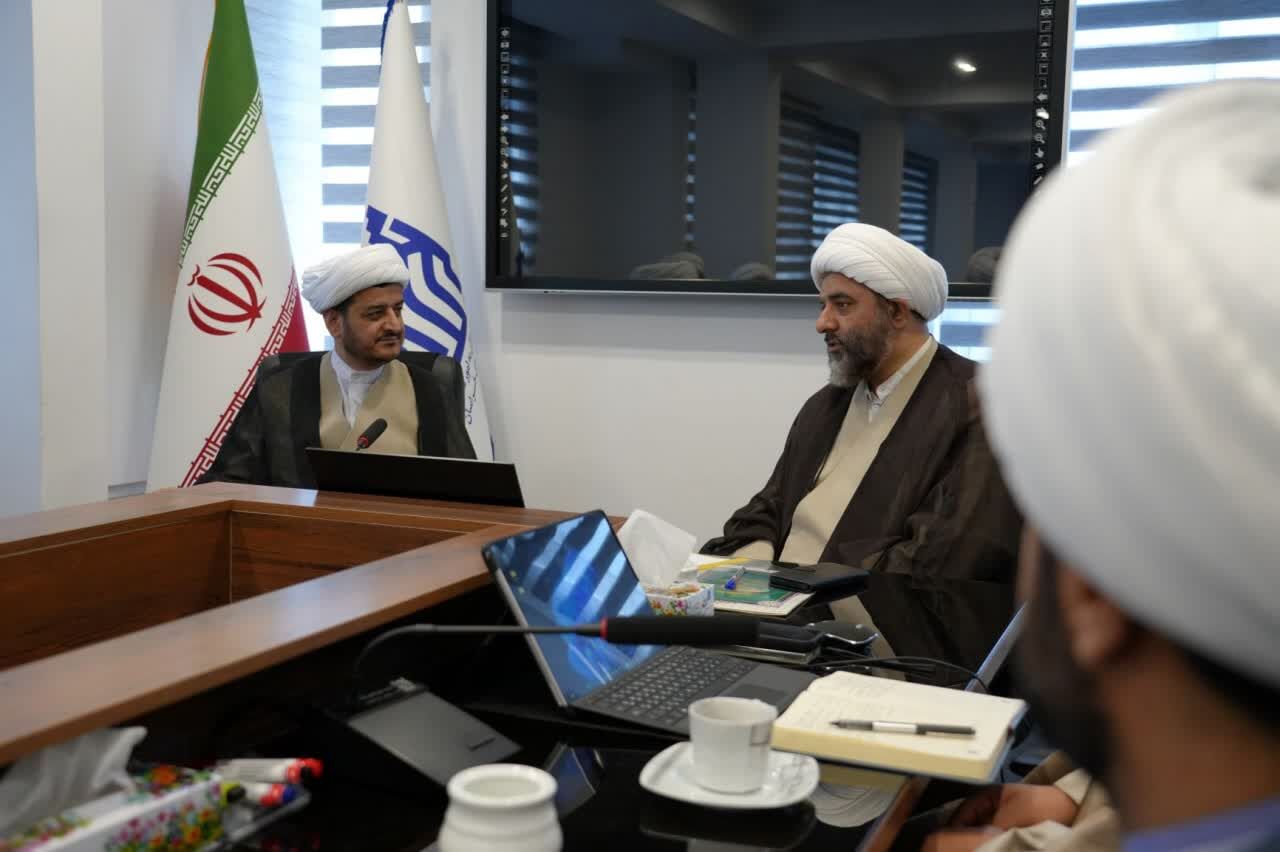 ارتقای علمی ائمه جماعات مساجد مشهد با همراهی حوزه علیمه