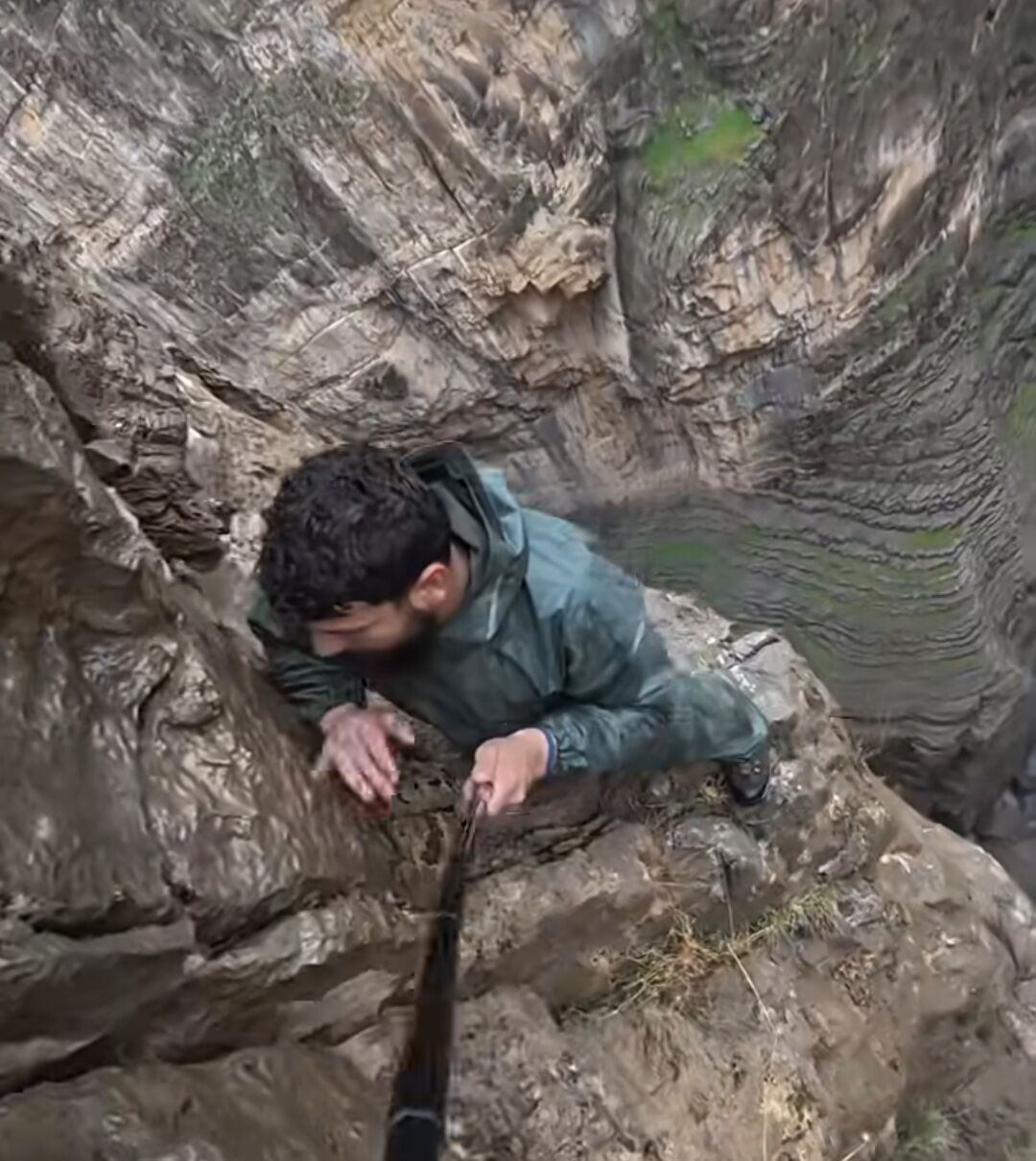 زندگی ماجراجویانه جوان ایلامی با صعودهای دلهره‌آور