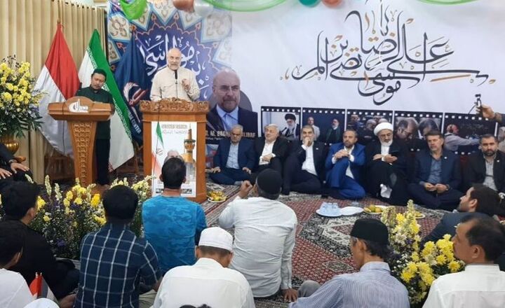 جامعه ای که در مقابل ظلم سکوت کند، زنده نیست