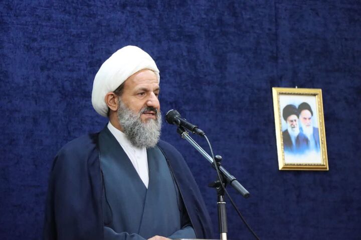 بالاترین موضع قدرت، ایمان به حضور خداست