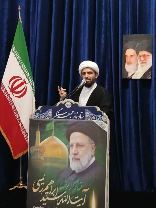 نسل جدید ما میداند که آمریکا بد عهد است نسل جدید ما میداند که آمریکا بد عهد است