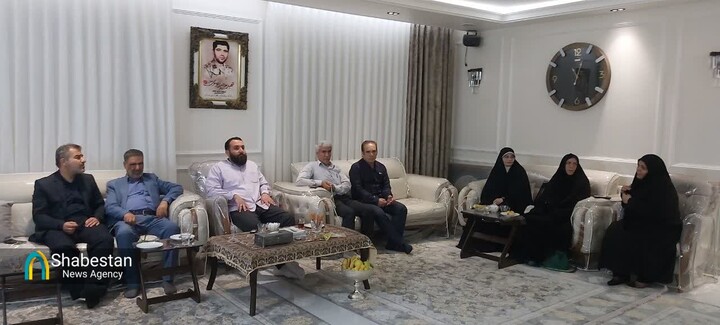 دیدار خادمین ستاد مردمی جشن غدیر با خانواده شهید موسوی