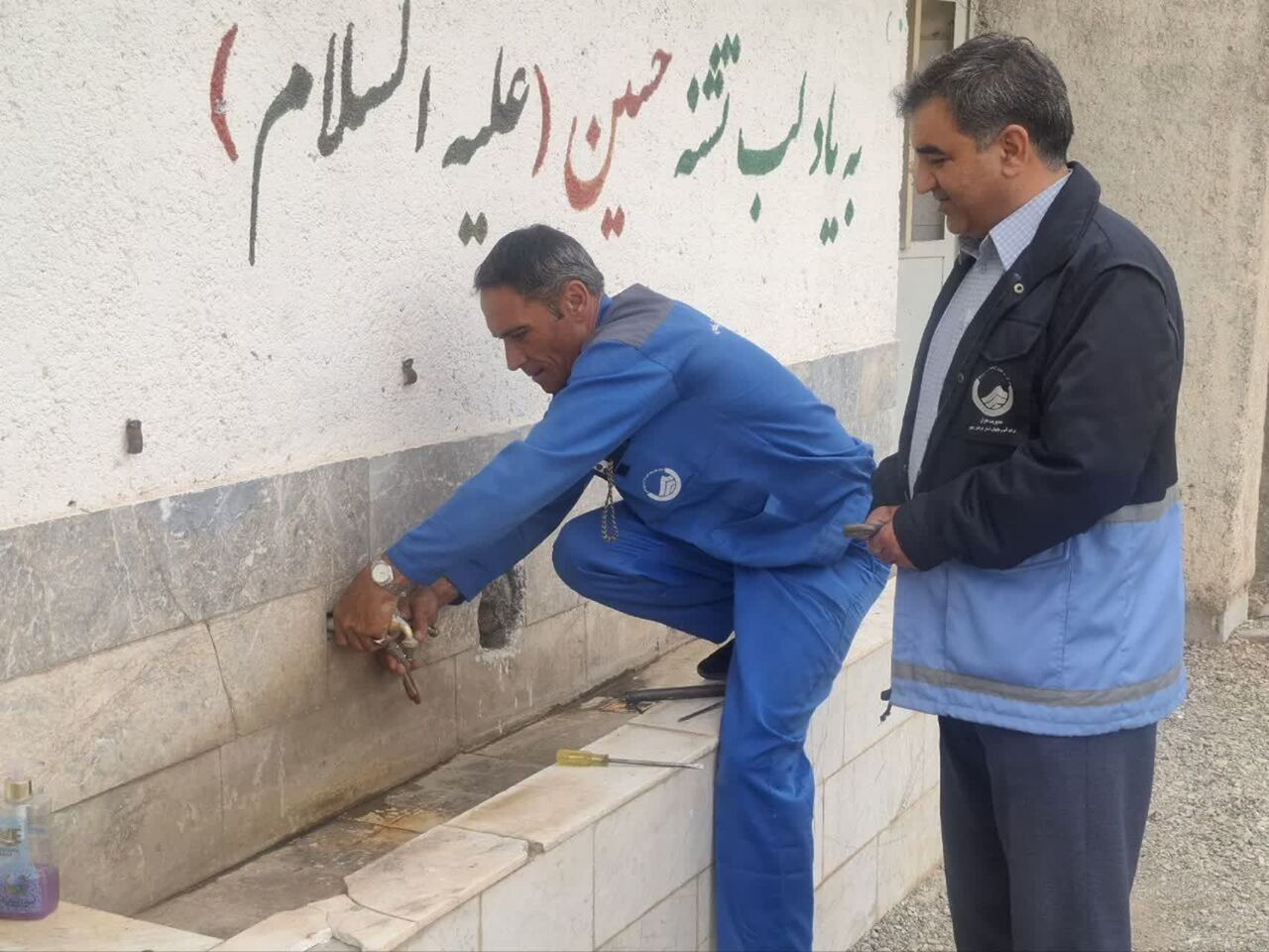 فرماندار مهولات در خط مقدم نهضت عدالت آموزشی لباس کار پوشید