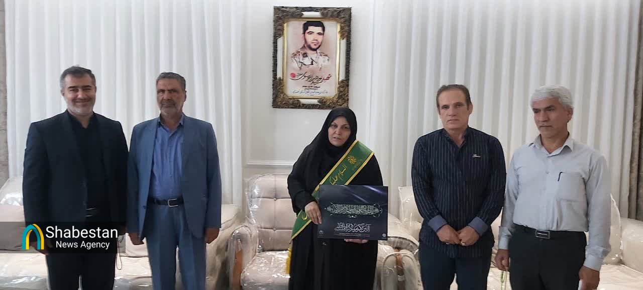 دیدار خادمین ستاد مردمی جشن غدیر با خانواده شهید موسوی